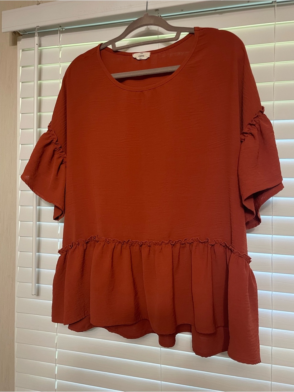 Entro Rust Ruffle-Hem Short Sleeve Blouse - Picture 2 of 6